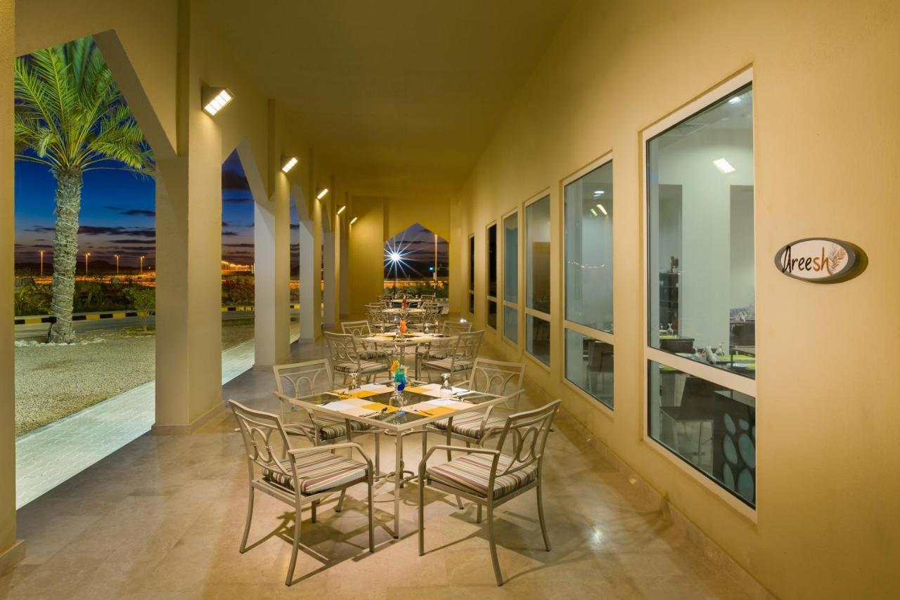 City Hotel Duqm Exterior foto