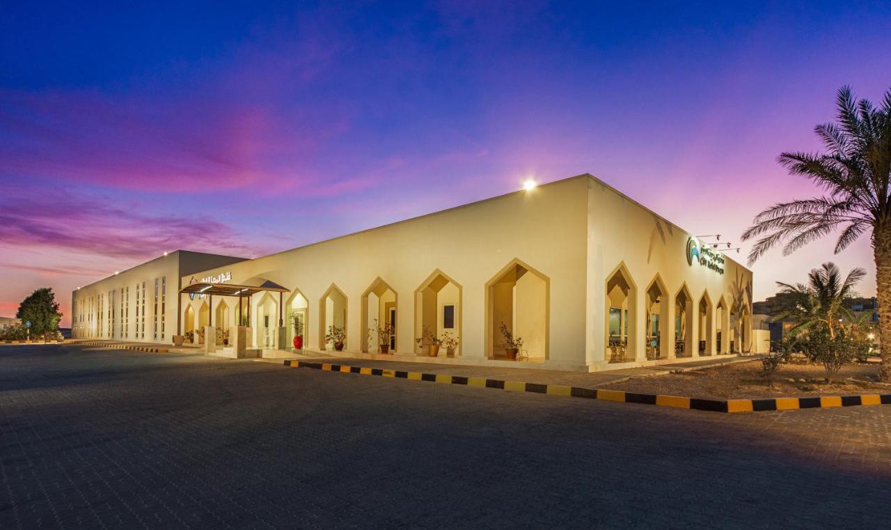 City Hotel Duqm Exterior foto